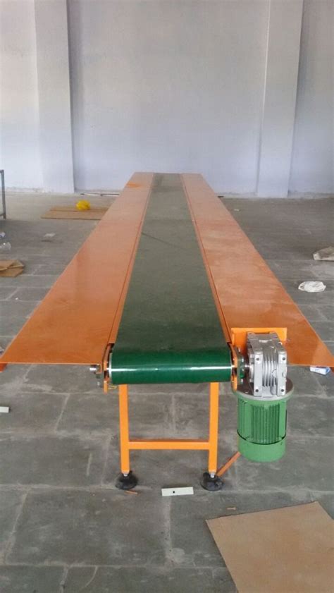 Mild Steel Simple Taper Roller Packing Line Conveyor Table For