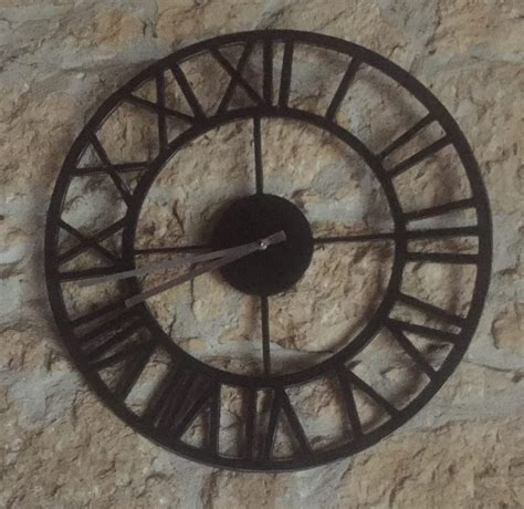 Horloge chiffres romains diamètre 50 cm