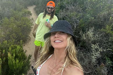 Tom Kaulitz Heidi Klum Kein Wölkchen aber seine Hand auf ihrem Po