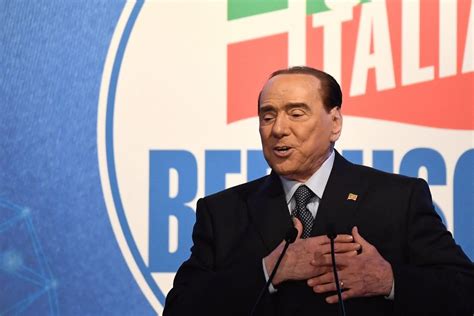 Silvio Berlusconi fallece Anuncian cuando será su funeral