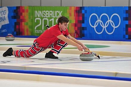 Curling - Simple English Wikipedia, the free encyclopedia