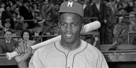Jackie Robinson Led Montreal Royals To 1946 Triple A Title
