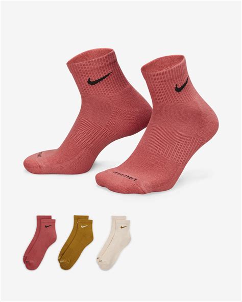 Nike Everyday Plus Cushioned Training Ankle Socks 3 Pairs Nike At