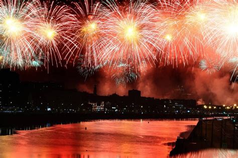 Праздничный салют в Москве 24 июня перенесли на час позже
