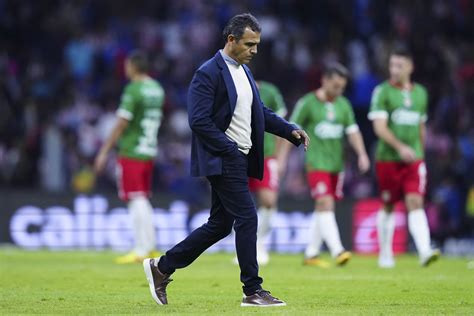 Ricardo Cadena Out Of Chivas How Did The Coach Do With The Guadalajara