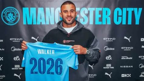 Foto Kyle Walker Perpanjang Kontrak Bersama Manchester City Enggak