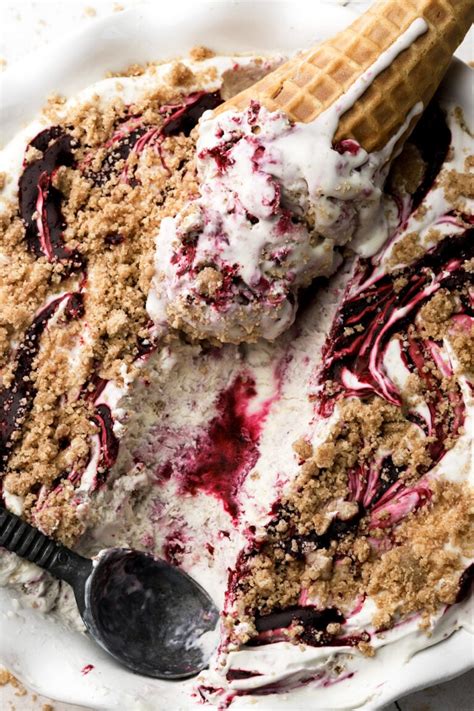 Berry Streusel Ice Cream Baran Bakery