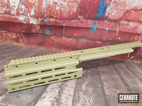 AR-15 Handrail with Desert Sand | Cerakote