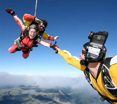 Taupo Tandem Skydiving With Beautiful Lake Views