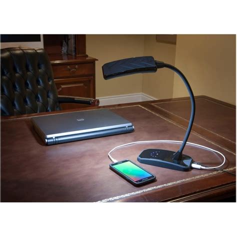 Lampe de bureau à DEL à intensité variable avec port USB