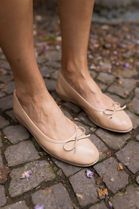 ANGELİNA JONES CAMPO KADİN NUDE GERCEK DERİ BALERİN TARZİ PİSİ