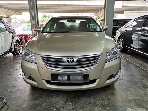 Toyota Camry 2009 E Nappa Brown And Dark Brown With Carbonfibre Stripe