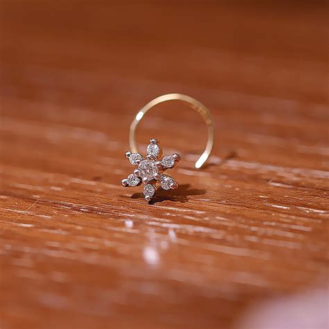 Buy Flower Blossom Diamond Nose Pin Online Caratlane