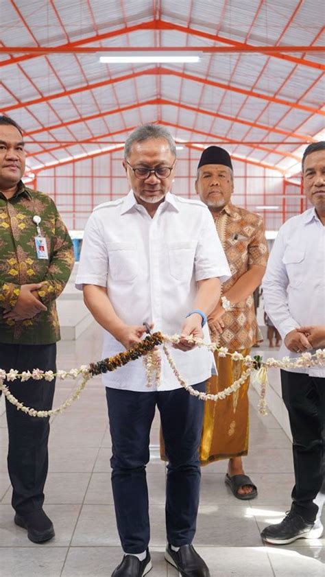 Resmikan Pasar Rakyat Cepu Induk Mendag Zulkifli Hasan Pemerintah