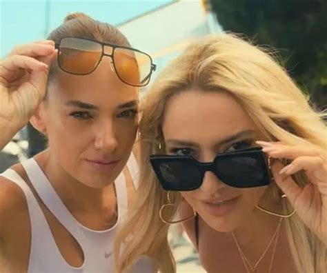 Hadise yakın arkadaşı Seda Bakan ı öve öve bitiremedi Mavi Kadın