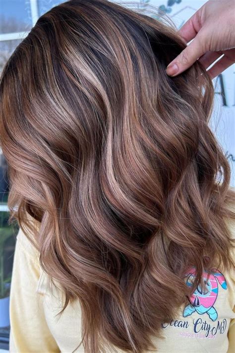 Adorable Caramel Balayage Hairstyles From Dark Brown To Blonde