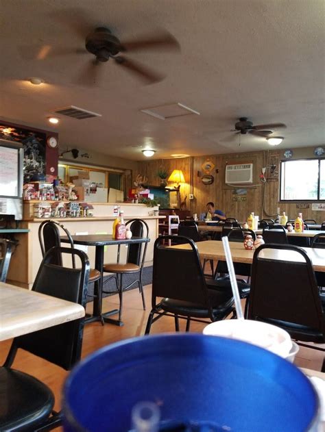 Cozy Cafe | 633 S Main St, Hillsboro, IL 62049, USA