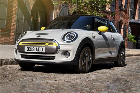 Mini Hardtop Door Electric Prices Reviews And Pictures Edmunds