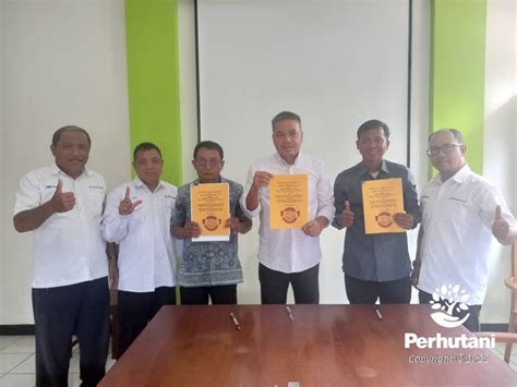 Perhutani Perhutani Bersama Lmdh Dan Laskar Lereng Muria Kembangkan