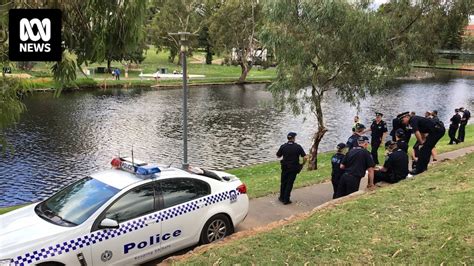 Body Recovered Following Search For Man Missing In River Torrens Abc News