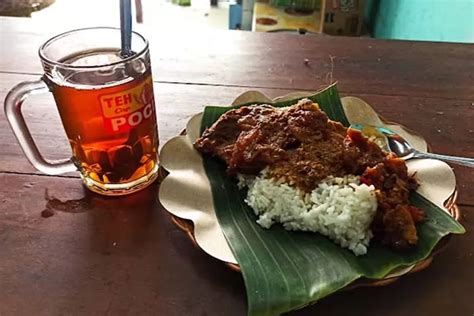 Gudeg Mbah Lindu Salah Satu Kuliner Tertua Di Jogja Berjualan Sejak