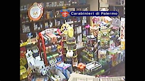 Palermo Rapina Violenta Ad Un Tabacchi Ferito Il Titolare YouTube