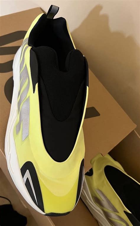 Adidas Yeezy Boost 700 Mnvn Laceless Phosphor Gy2055 Release Date Sbd