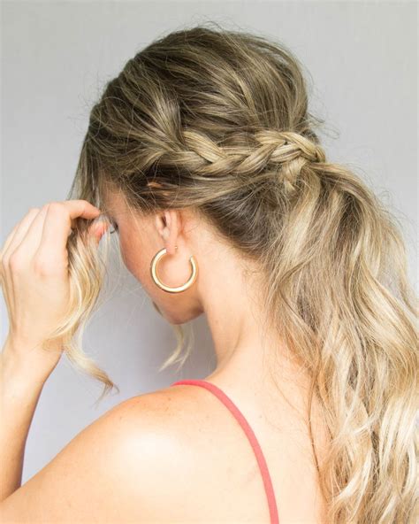 Try This Easy Ponytail Hairstyle For Wedding Season Lulus Fashion