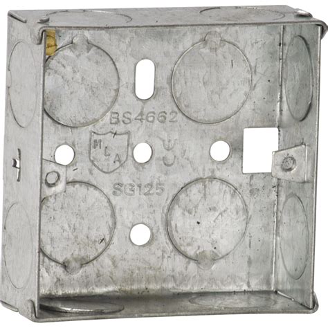 Deta 1 Gang Recessed Metal Back Box Secure Electrical Installation