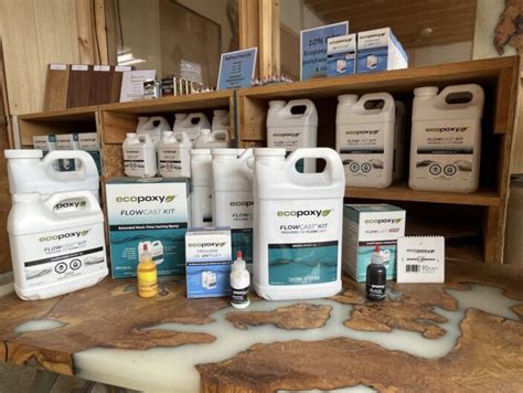 5 Quick steps for your epoxy woodworking project - Working with Live Edge Wood