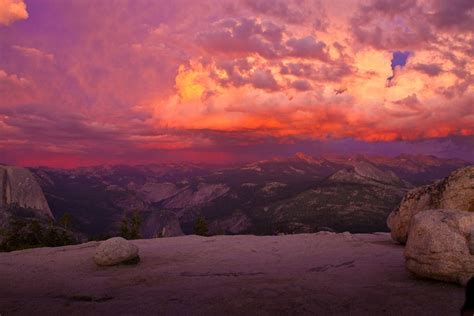 Sunset at Yosemite | Sunset, Yosemite, Natural landmarks