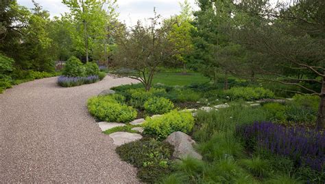 Naturalistic Garden | Naturalistic garden, Landscaping inspiration ...