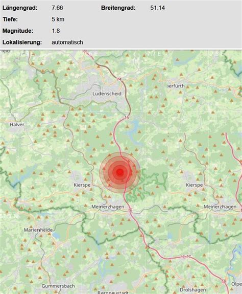 Erdbeben Im Mk Mehrere Erdbeben Messstationen Zeichnen St E Auf