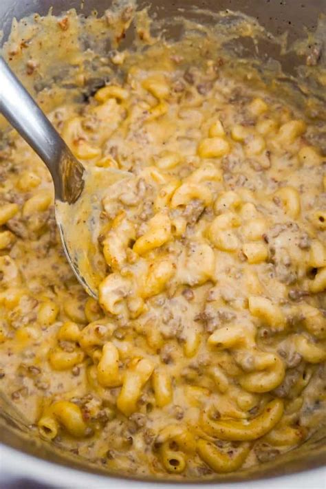Instant Pot Bacon Cheeseburger Pasta - THIS IS NOT DIET FOOD