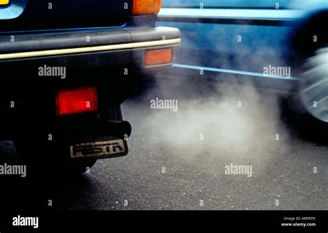 Car exhaust fumes hi-res stock photography and images - Alamy