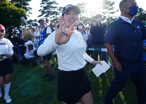 【日本女子オープン】アンダーパーはわずか2人 勝みなみが難コースを制し史上3人目の連覇達成。ローアマは馬場咲希 Myゴルフダイジェスト