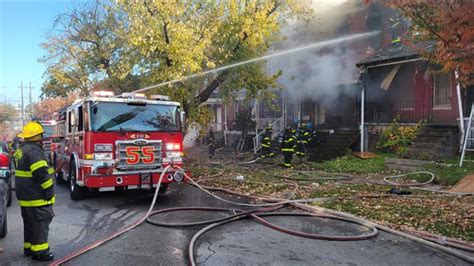 1 Of 7 Rowhomes On Fire In Westport Partially Collapses Wbal Newsradio 1090fm 1015