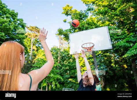 Jump Shot Basketball Girl Hi Res Stock Photography And Images Alamy