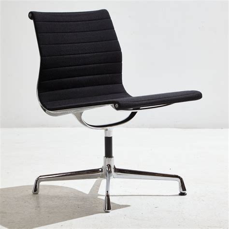 Ea Office Chair By Charles Ray Eames For Vitra S