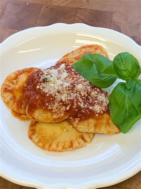 Homemade Cheese Ravioli