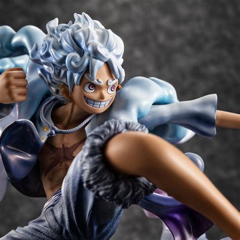 Luffy Defeats Kaido In Epic Gear Collectible Statue