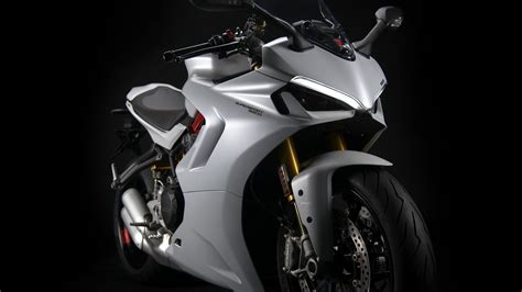 Ducati Bike Wallpaper 4k