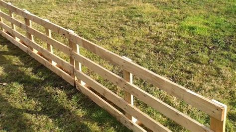 How To Build A Pallet Fence Wooden Pallet Fence Ideas 7 Creative Wood