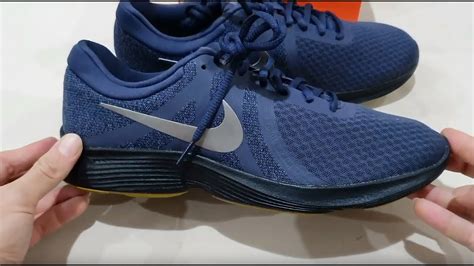 Unboxing Nike Revolution 4 World Best Road Running Shoes 2019 100 Original And Resmi Anti Palsu