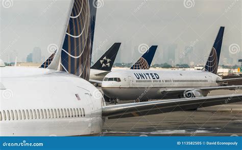 June 17, 2017: Newark International Airport, Newark, New Jersey, US ...