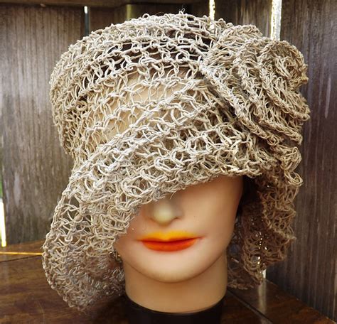 Ravelry OMBRETTA Cloche Hat With Flower In Hemp Cord Pattern By