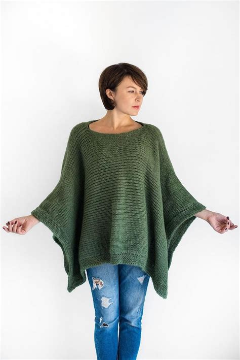 Poncho Cape Knitted In Chunky Alpaca Wool Etsy Poncho Häkeln