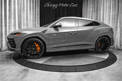 Used 2022 Lamborghini Urus SUV LOADED HOT Color Combo B O 3D Audio