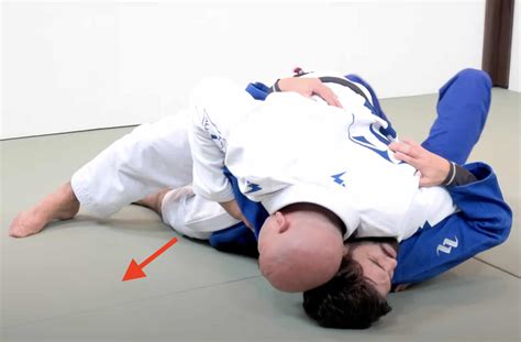 Knee Cut Guard Pass Vs Butterfly Guard 10 Bring Your Knee Out To The