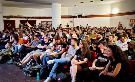 Nella Notte Ci Guidano Le Stelle L Assemblea Di Potere Al Popolo